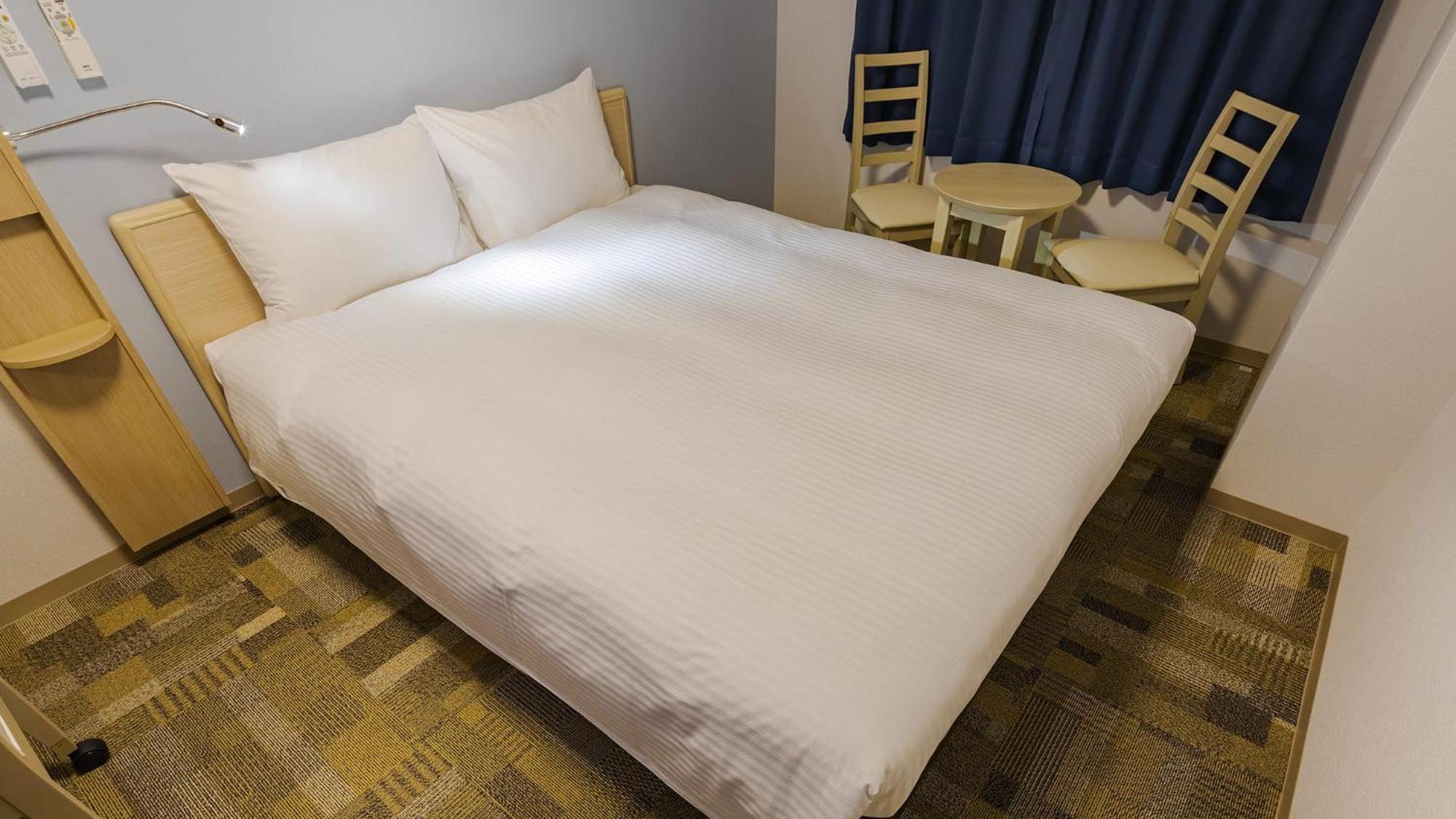 Toyoko Inn Gifu-Hashima-Eki Shinkansen Minami-Guchi Hasima Szoba fotó