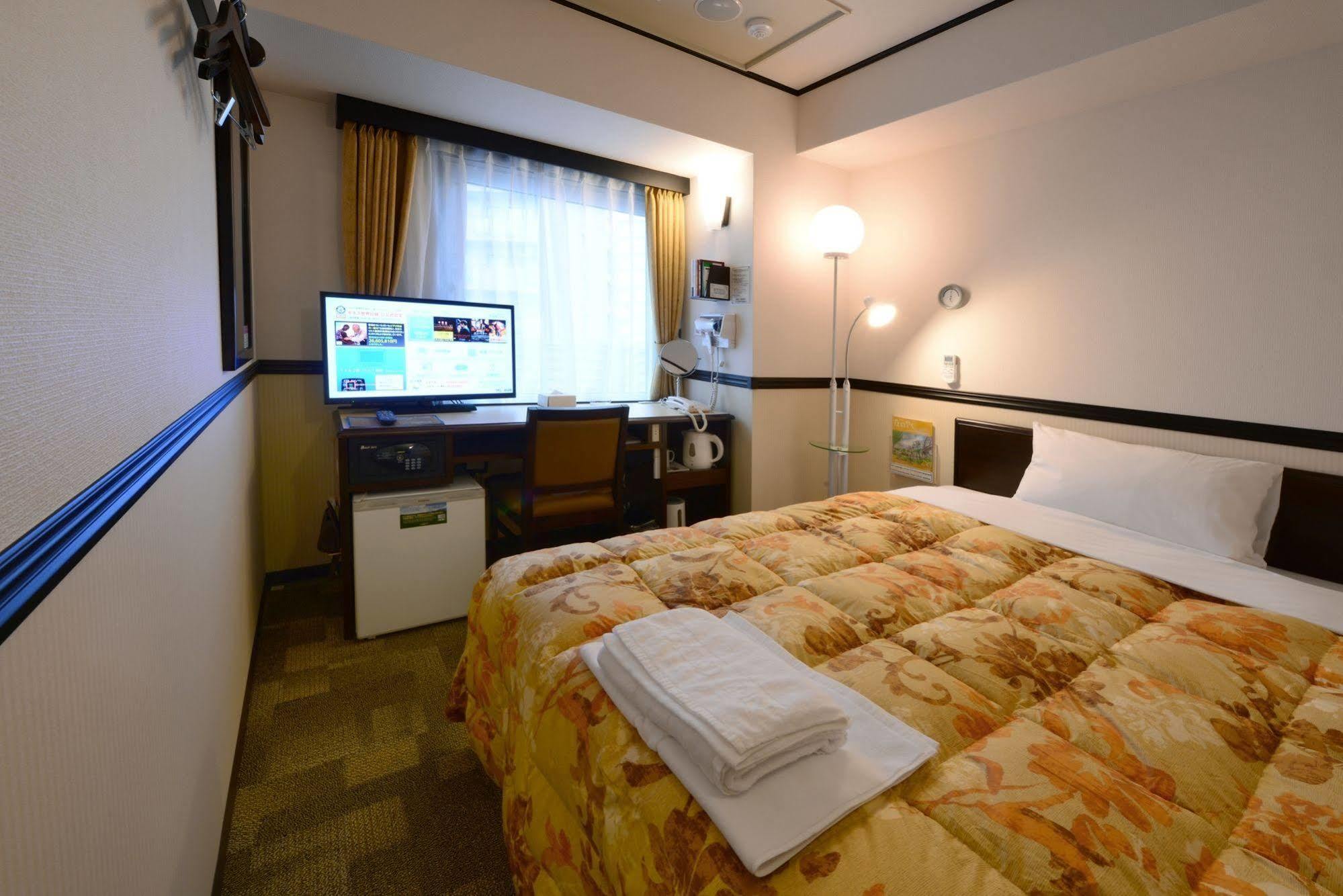 Toyoko Inn Gifu-Hashima-Eki Shinkansen Minami-Guchi Hasima Kültér fotó